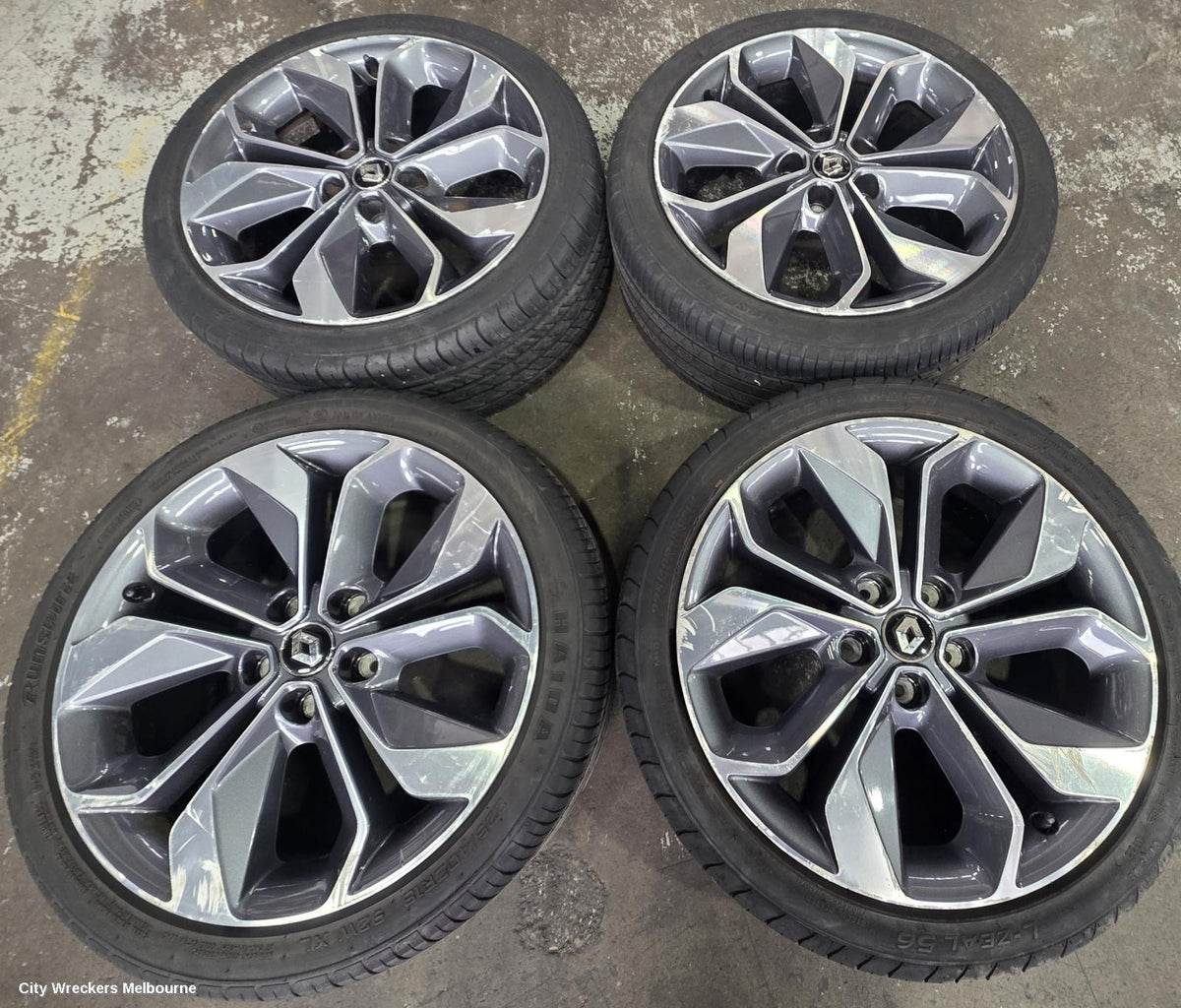 RENAULT MEGANE WHEEL MAG, FACTORY, INTENS, 18X7.5IN, LFF, 06/2017 - 05/2019 - Image 1