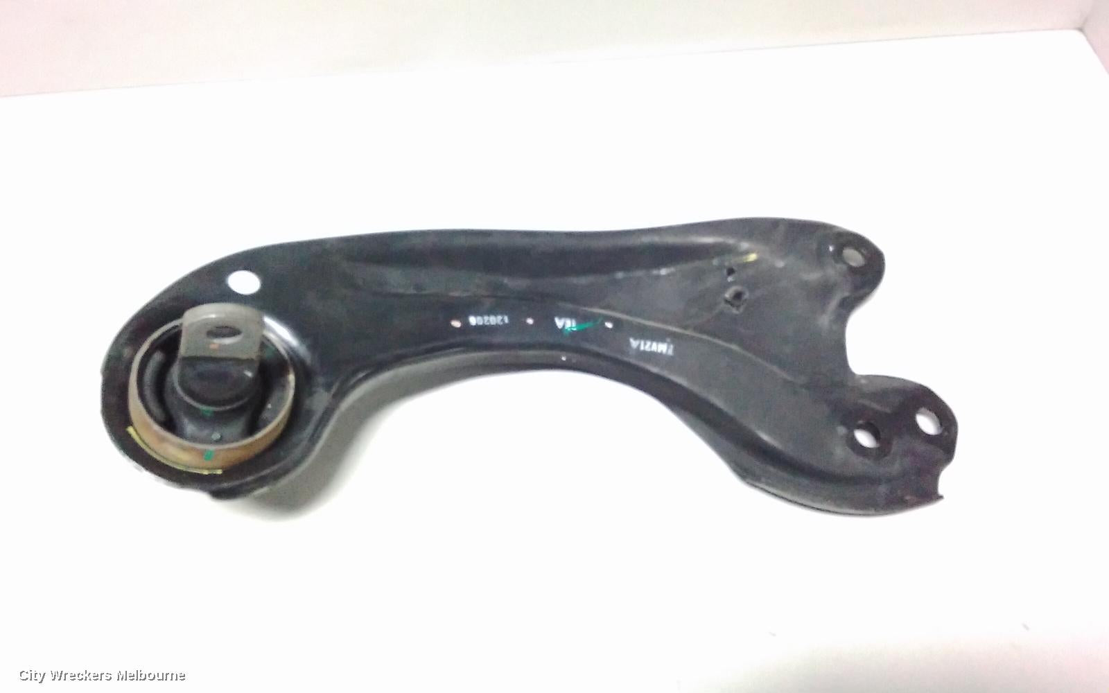 HONDA CIVIC RIGHT REAR TRAILING ARM, TRAILING ARM, 1.8, VTI/VTI-S, 10TH GEN, 05/2016 ONWARDS - Image 3