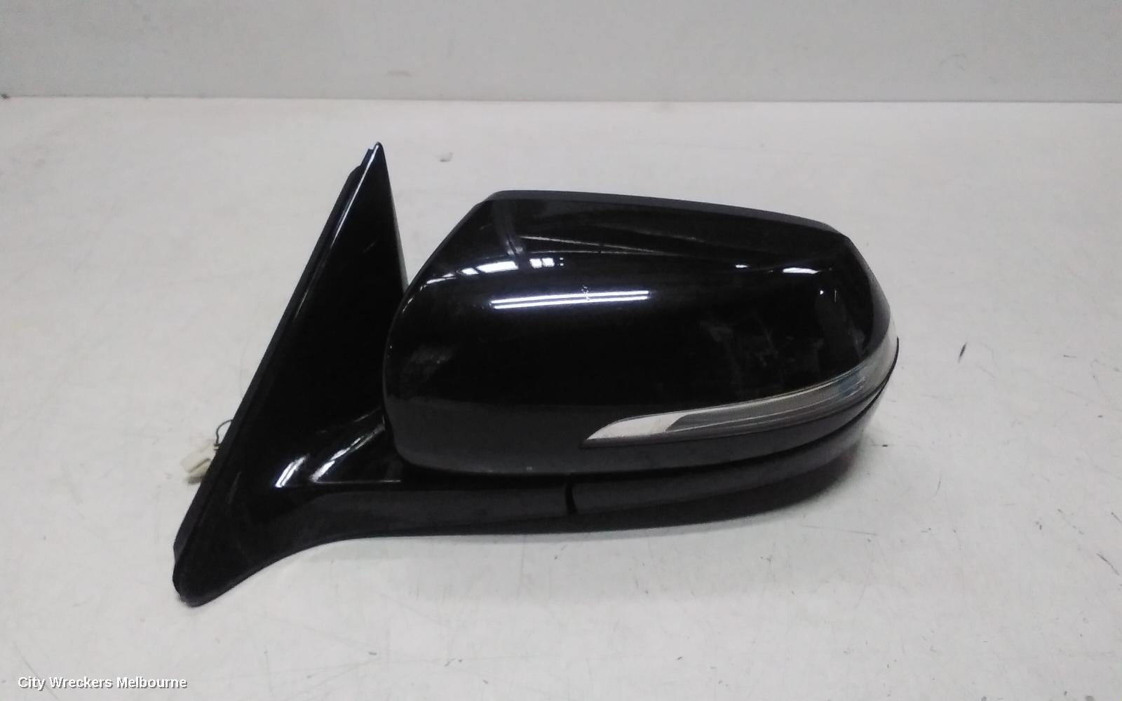 HYUNDAI GENESIS LEFT DOOR MIRROR, DH, SENSORY & ULTIMATE PACK TYPE, 11/2014 - 01/2018 - Image 2