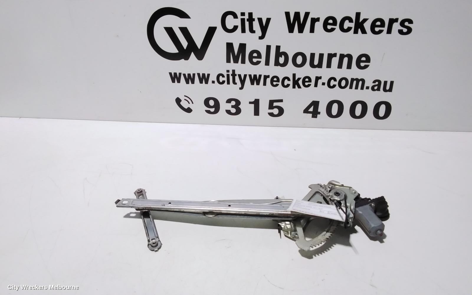 TOYOTA CAMRY LEFT FRONT WINDOW REG/MOTOR, ASV50/AVV50, POWER, 11/2011 - 10/2017 - Image 2