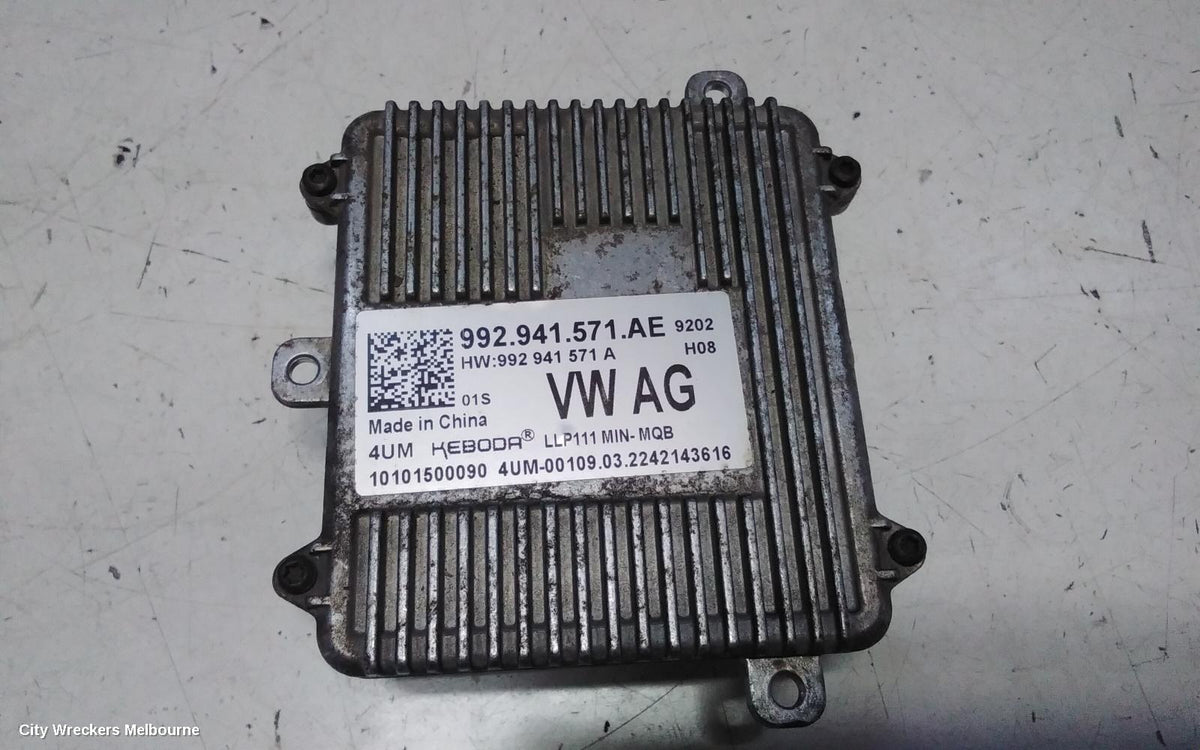 VOLKSWAGEN GOLF RIGHT HEADLAMP, GEN 8, W/ LED, NON ADAPTIVE TYPE, 09/2020 - 06/2024 - Image 2
