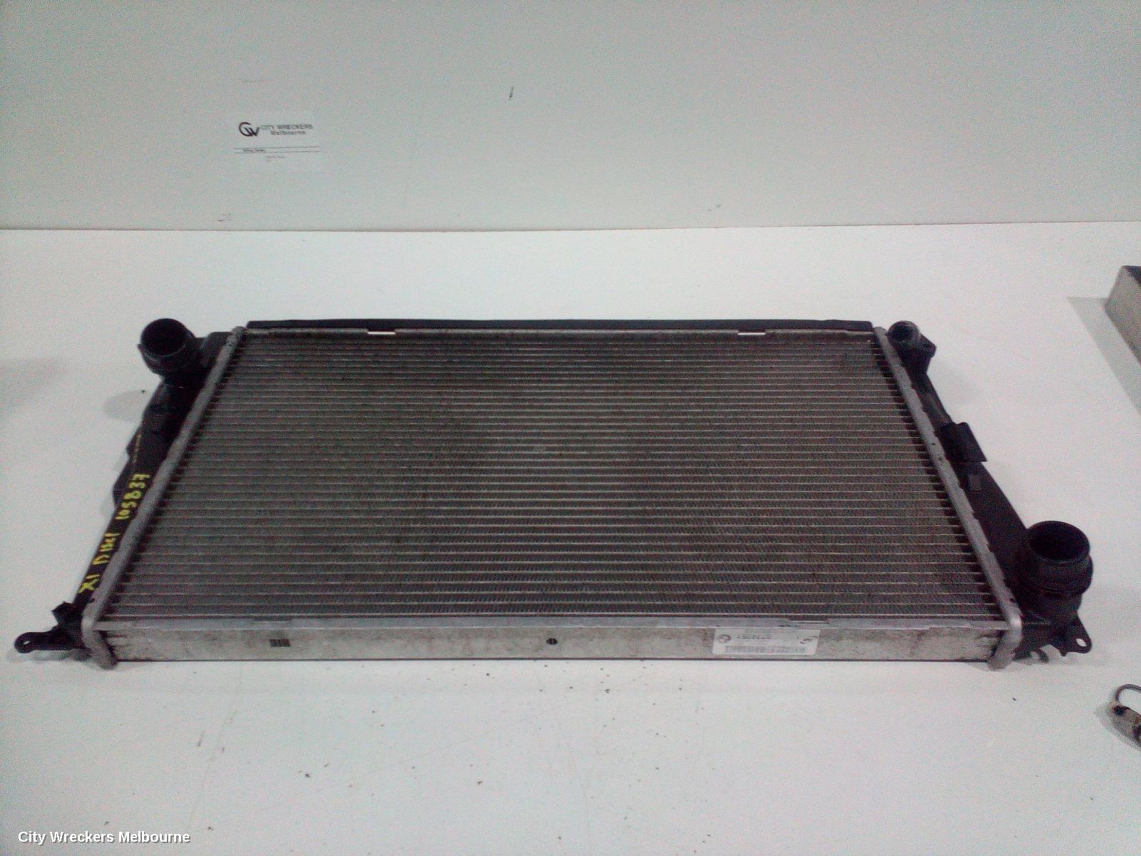 BMW X1 RADIATOR, AUTO, 2.0, DIESEL, E84, 04/2010 - 07/2012 - Image 1