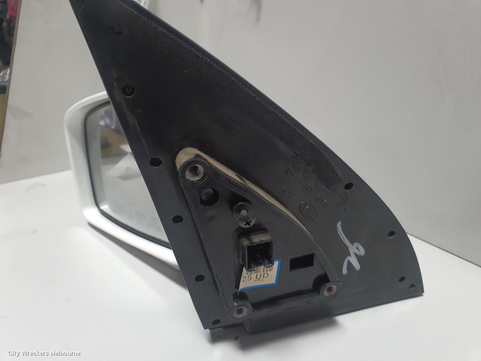 KIA SPORTAGE LEFT DOOR MIRROR, KM, 08/2004 - 06/2010 - Image 3