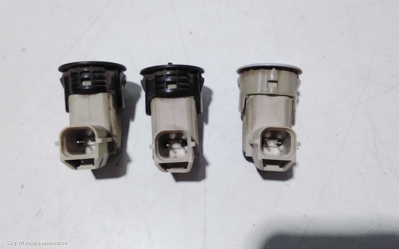 MAZDA CX3, DK, 03/2015 ONWARDS, REAR BAR CRASH SENSOR  3 PICES: 94103 - Image 3