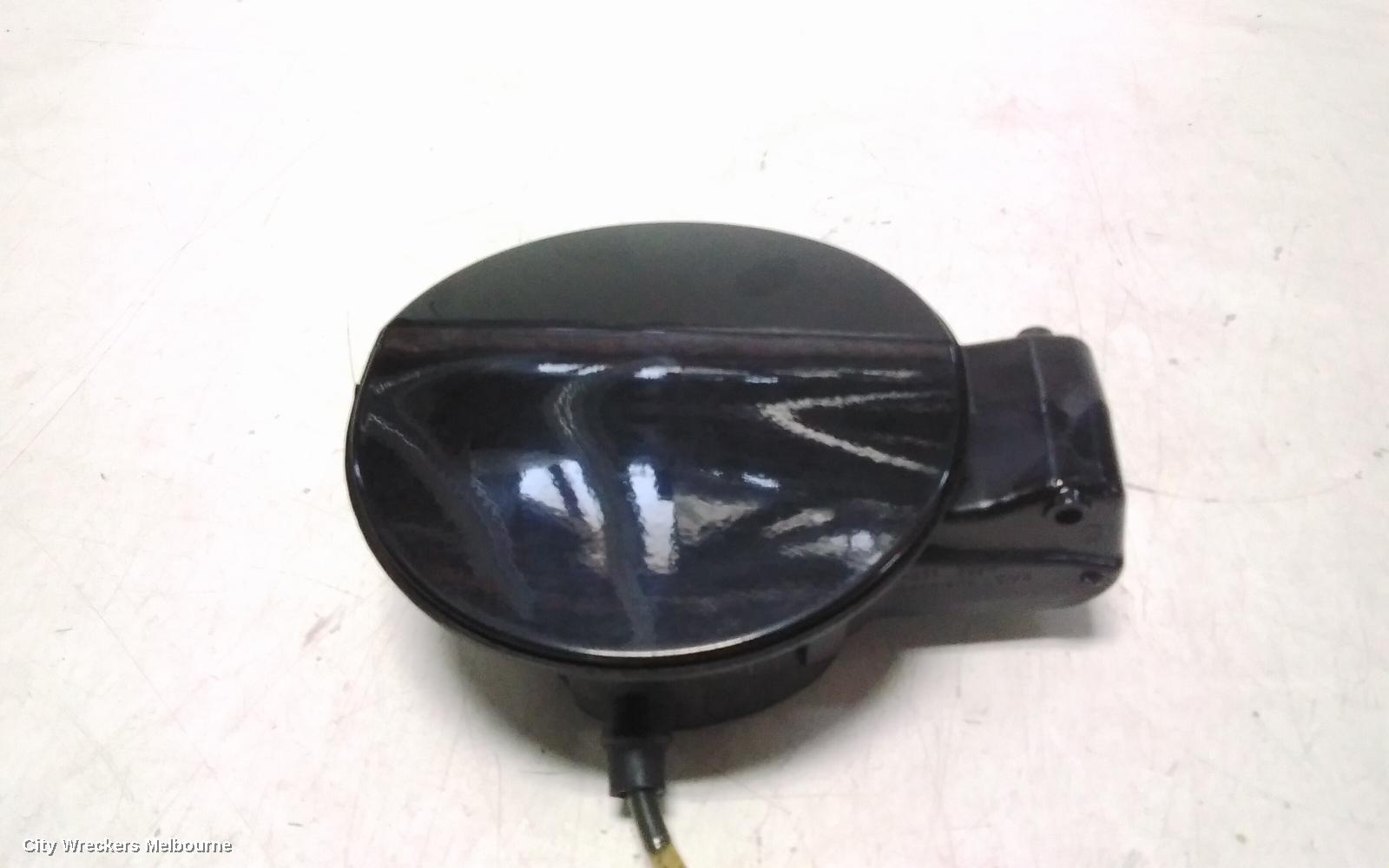 VOLKSWAGEN PASSAT FUEL DOOR / FILLER, 3C/MK6, FUEL CAP, DIESEL, 03/2006 - 06/2012 - Image 3