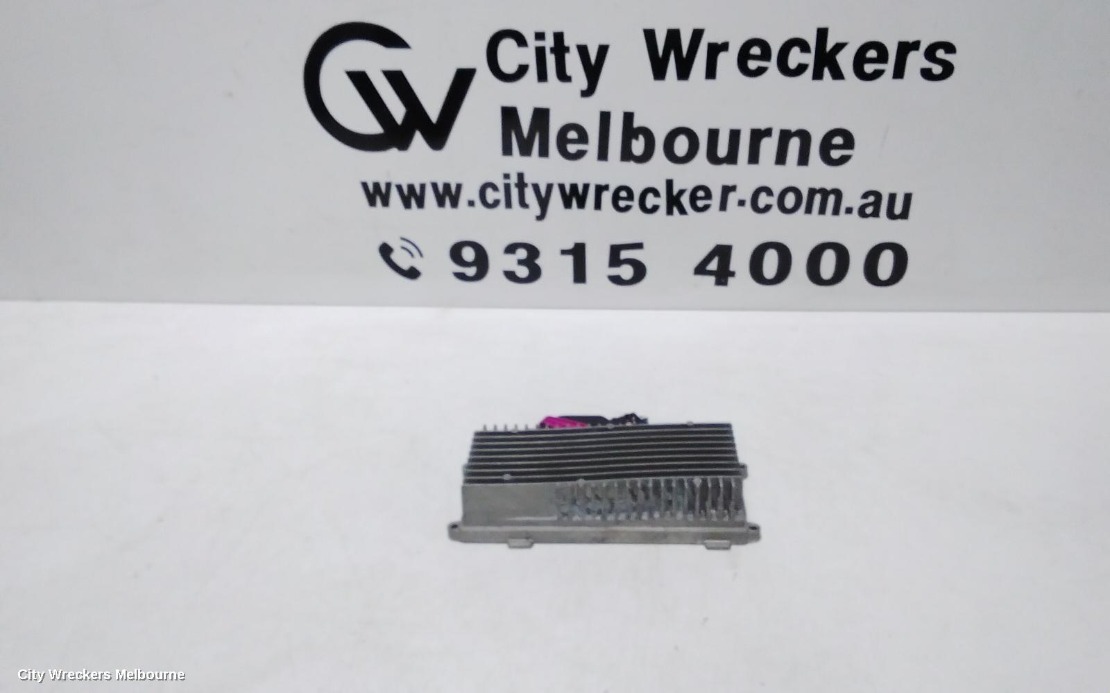 AUDI Q5 RADIO/CD/DVD/SAT/TV, AMPLIFIER, 8R, 03/2009 - 01/2017 - Image 1