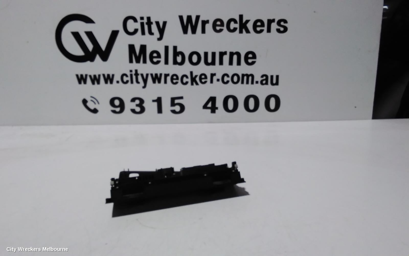 AUDI A4 HEATER/AC CONTROLS, THREE ZONE CLIMATE CONTROL, B8 8K, HEATED TYPE, 02/2008 - 06/2012 - Image 2