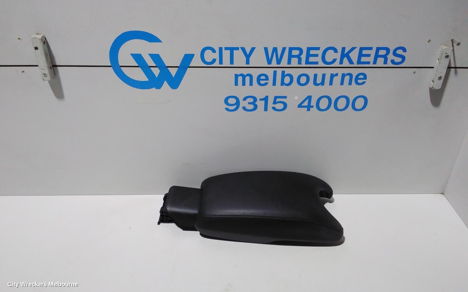 HONDA HRV CONSOLE, RU, 12/2014 - 10/2021 - Image 1