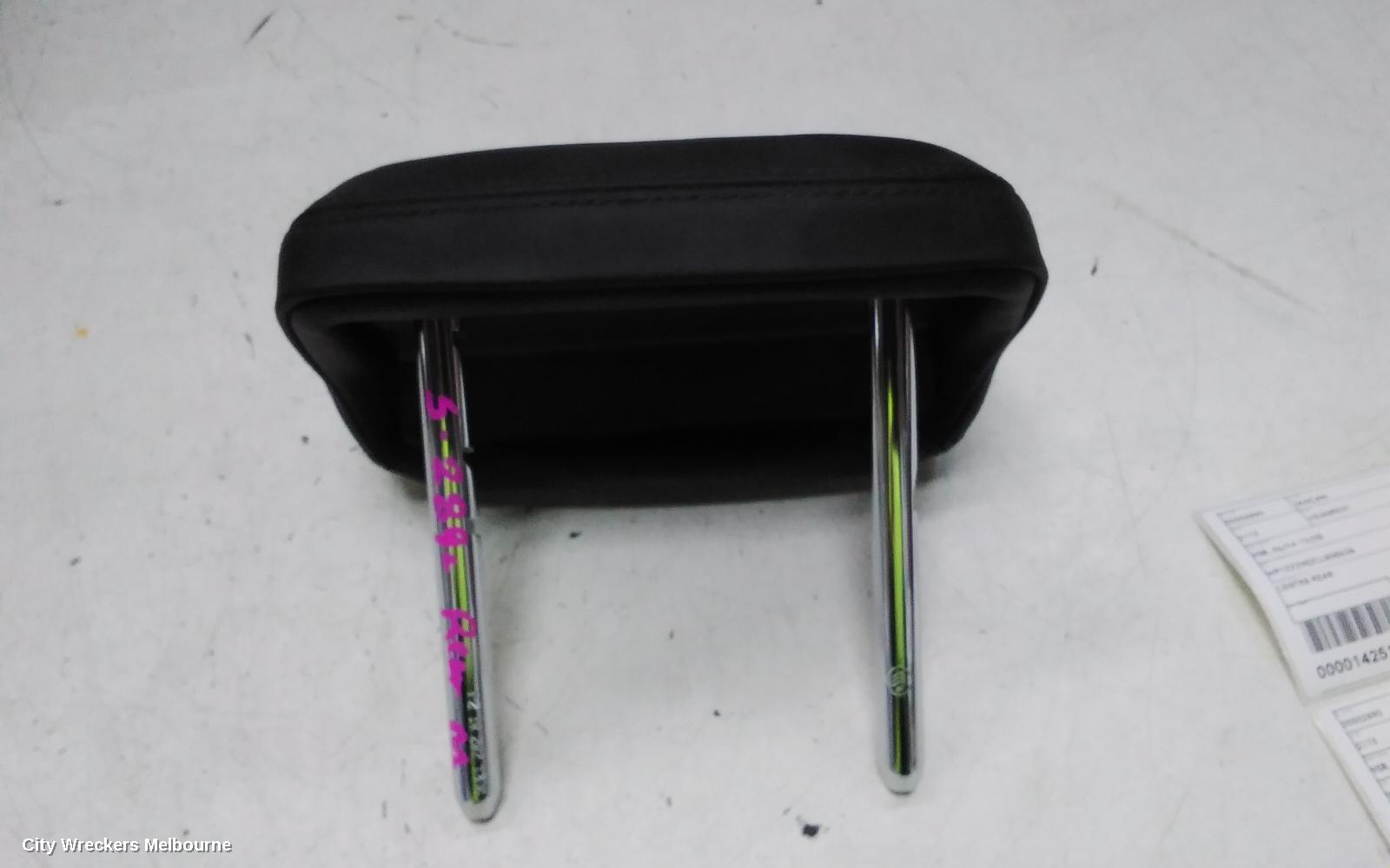 PORSCHE MACAN HEADREST, 95B, 06/2014 - 12/2025 - Image 3