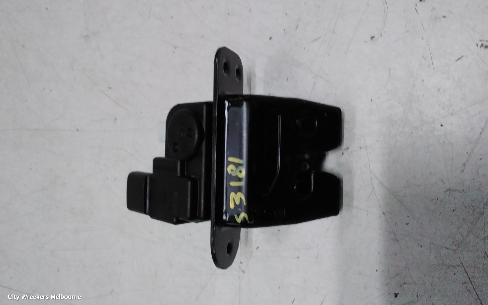 KIA CERATO DOOR/BOOT/GATE LOCK, TAILGATE LOCK, BD, HATCH, 09/2018 - 09/2024 - Image 1