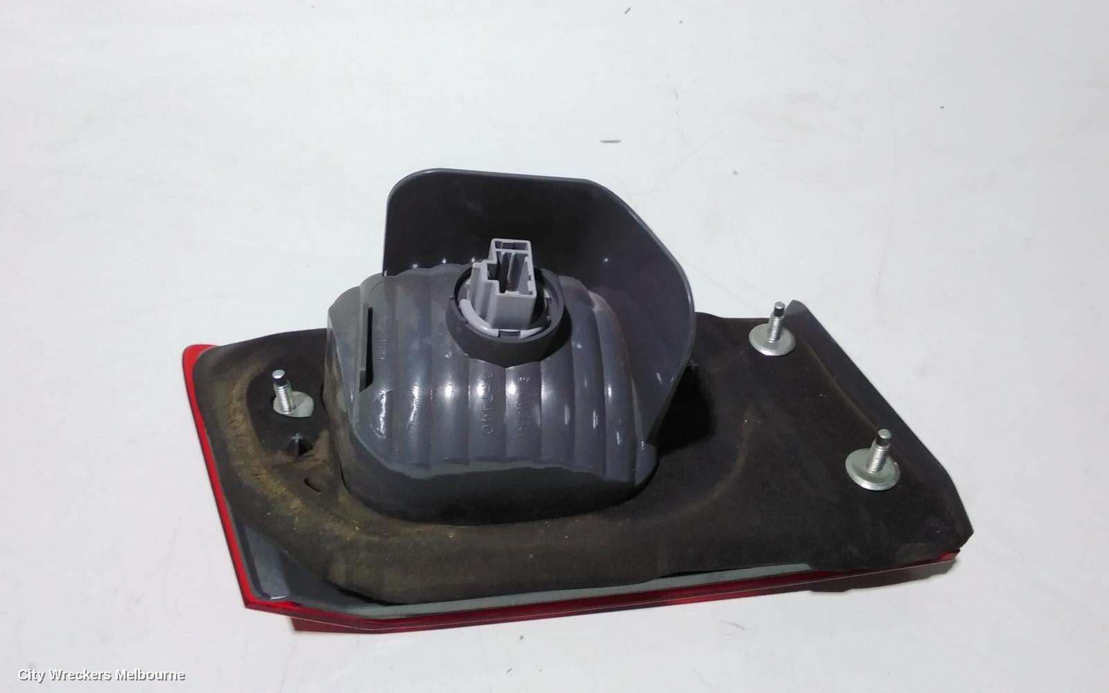 TOYOTA CAMRY REAR GARNISH, BOOTLID LAMP (RH SIDE), STANDARD, LED TYPE, ACV40/SPORTIVO, 07/2009 - 11/2011 - Image 3