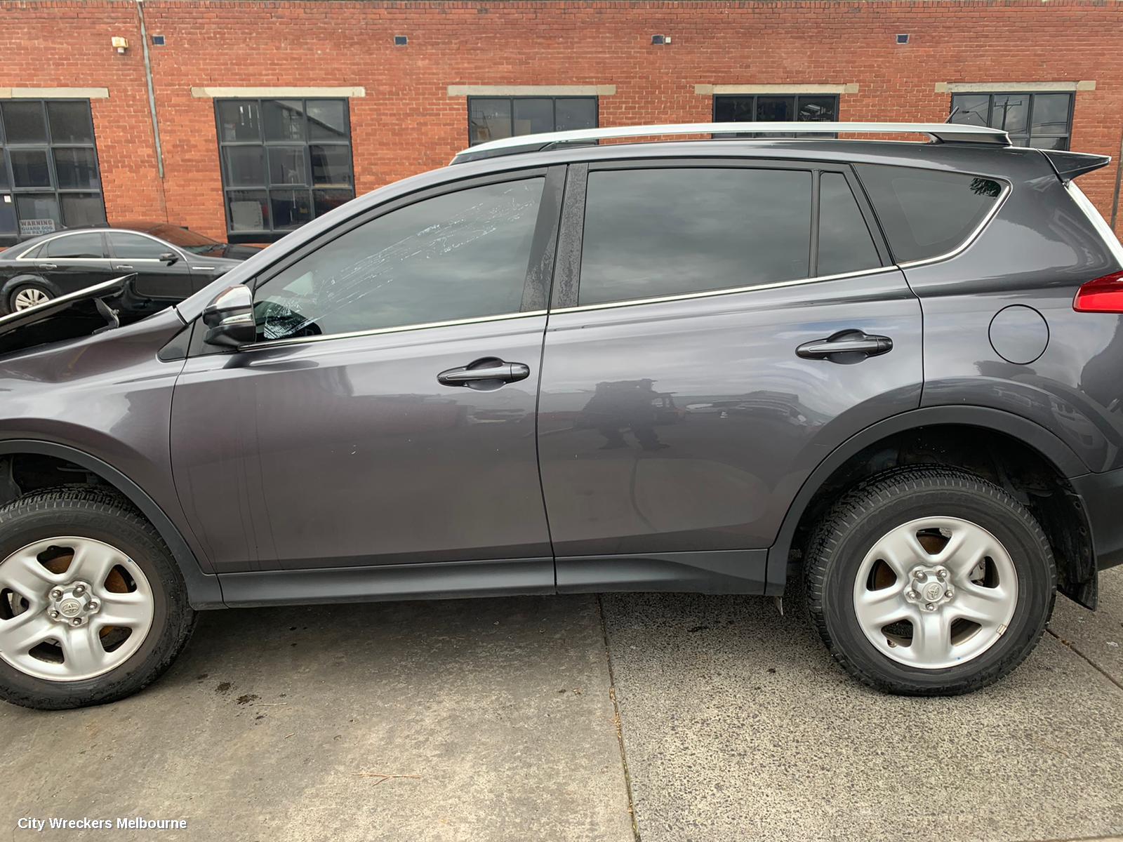 TOYOTA RAV4 ROOF RAIL - Image 1