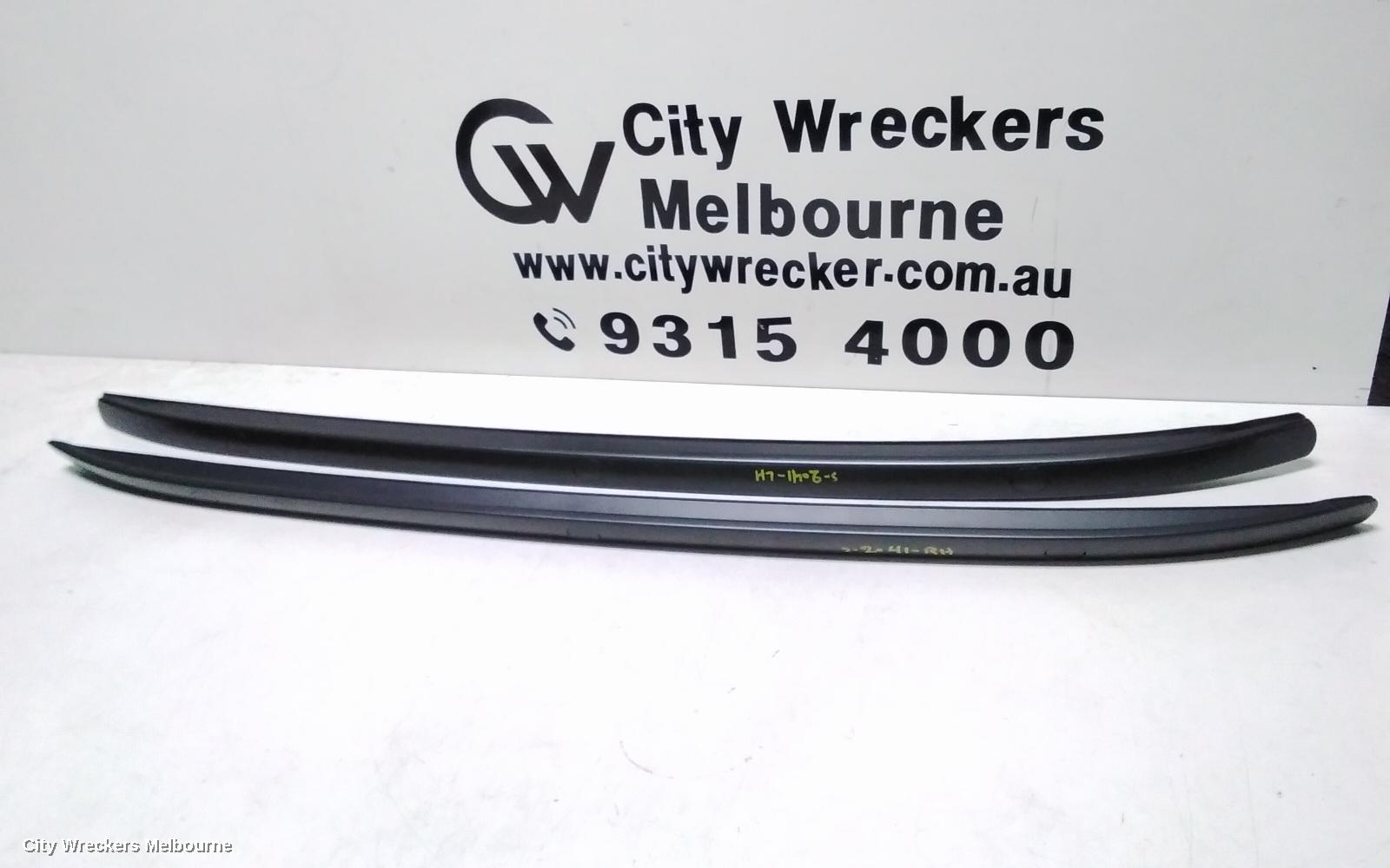 HYUNDAI KONA ROOF RAIL - Image 1
