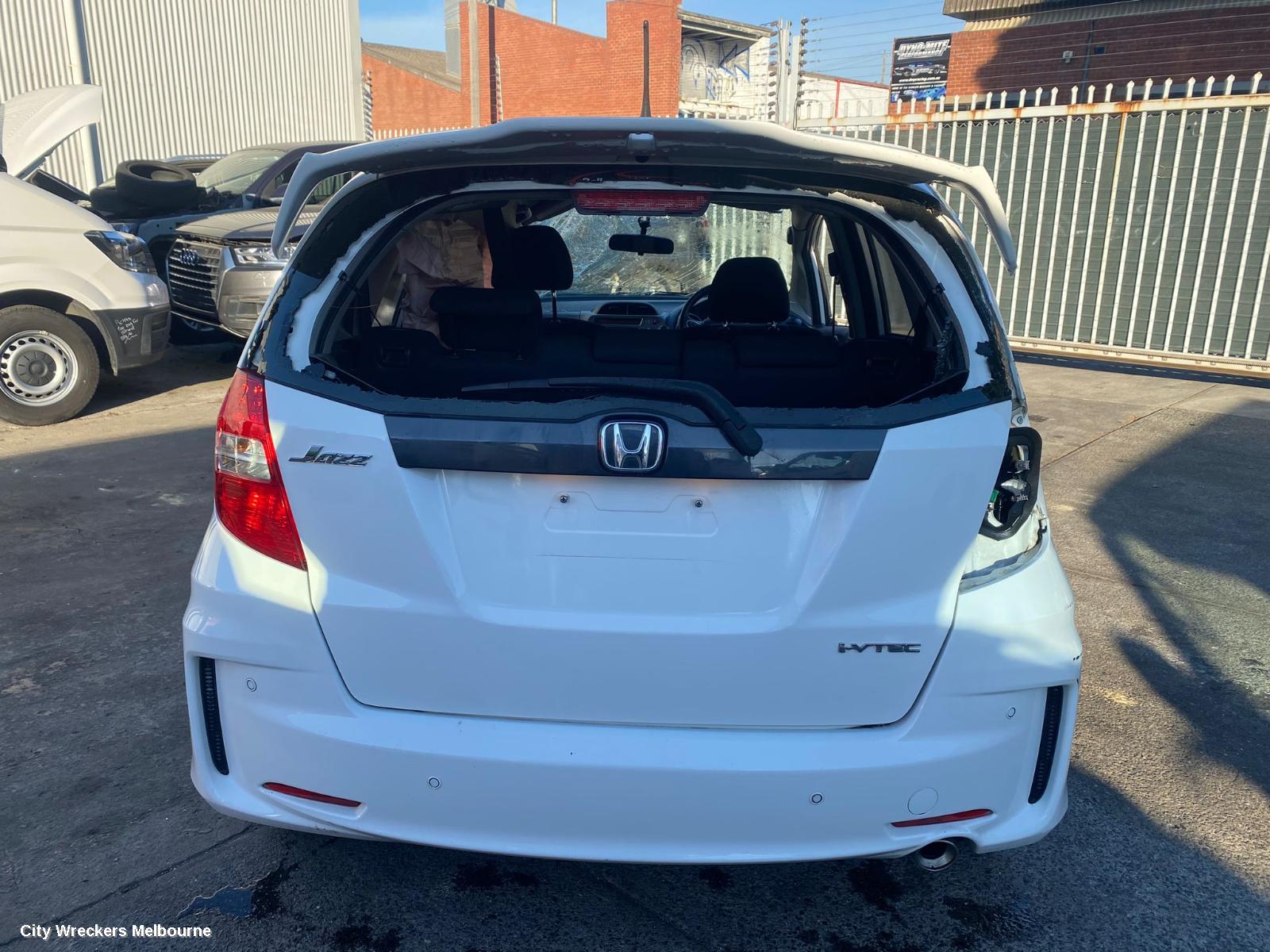 HONDA JAZZ TRANS/GEARBOX, MANUAL, 1.5 L15A7, GE, 08/2008 - 06/2014 - Image 1