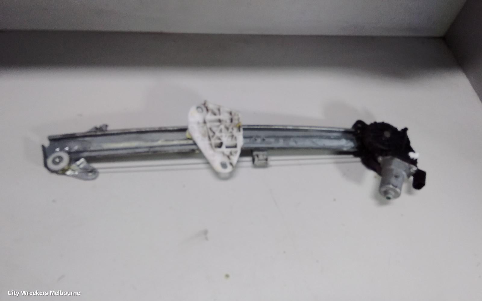 HONDA HRV LEFT REAR WND REG/MOTOR, RU5, VTI/VTI-S, 2 PIN, 12/2014 ONWARDS - Image 2