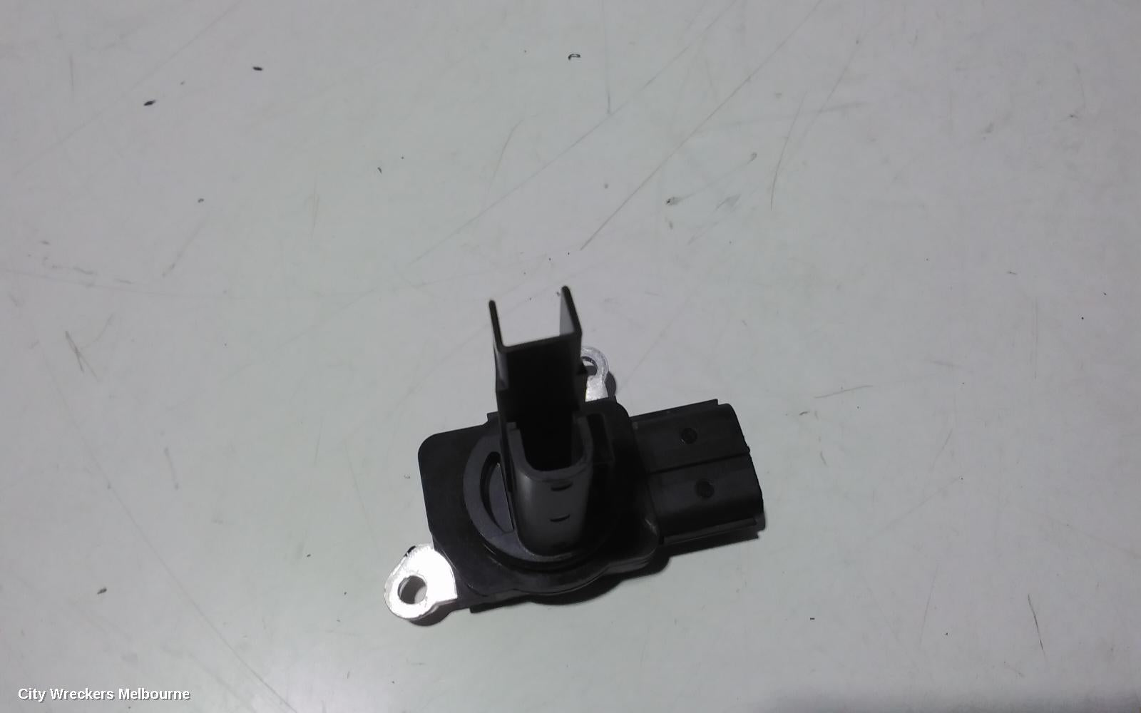 TOYOTA RAV4 AIR FLOW METER, 2.0, PETROL, ZSA42R, 12/2012 - 11/2018 - Image 2
