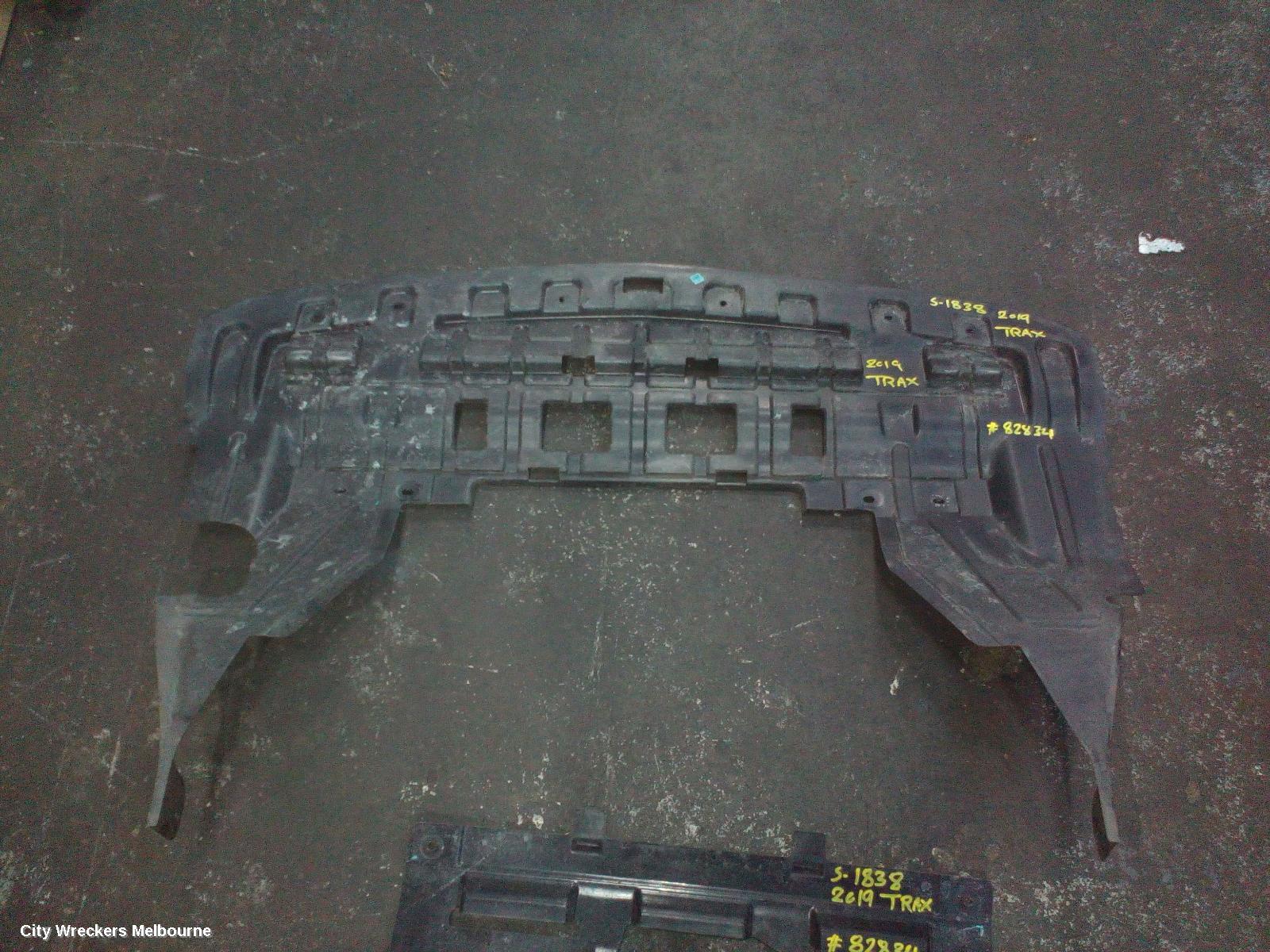 HOLDEN TRAX LOWER ENGINE SPLASH TRAY, TJ SERIES, MAIN ENGINE UNDERTRAY, 08/2013 - 12/2020 - Image 3