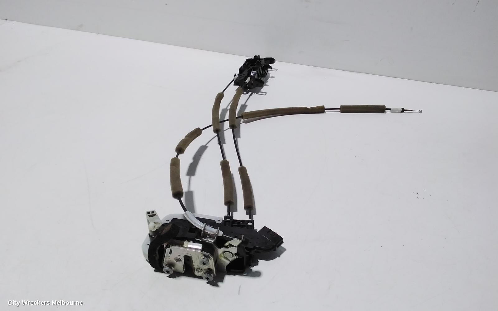NISSAN XTRAIL DOOR/BOOT/GATE LOCK, RIGHT FRONT DOOR LOCK, T32, 02/2014 ONWARDS - Image 1