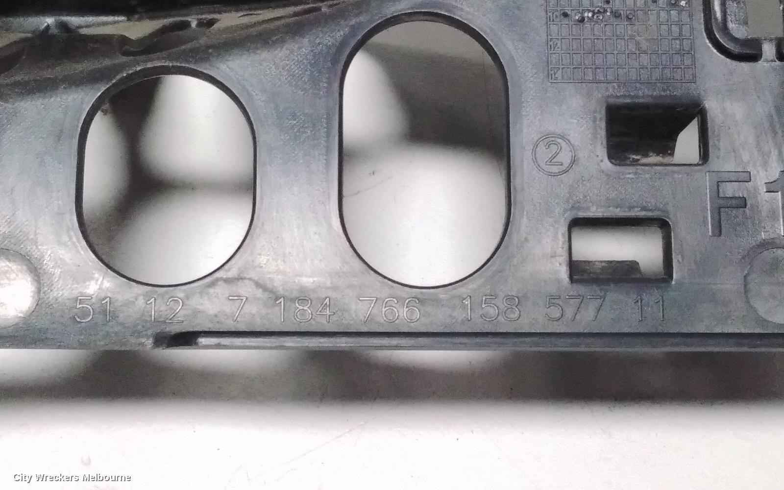 BMW 5 SERIES, F10/F11, 05/2010 - 01/2017, REAR CENTER BRAKET REFER TO PHOTOS: 75157 - Image 3
