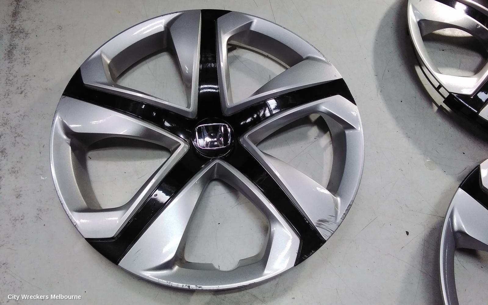HONDA CIVIC WHEEL COVER/HUB CAP, 10TH GEN, 05/2016 - 08/2021 - Image 1