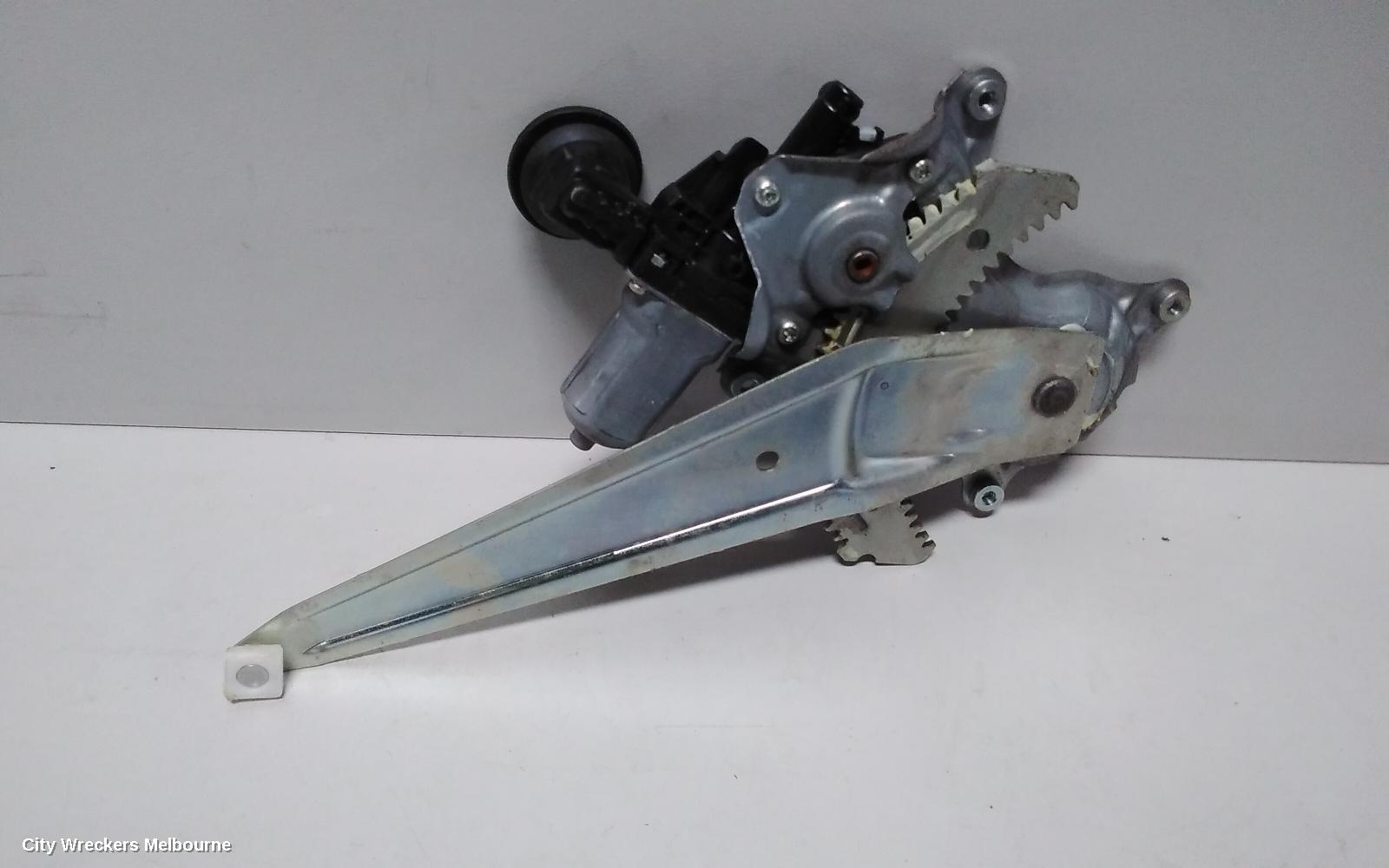TOYOTA COROLLA LEFT REAR WND REG/MOTOR, ZRE182R, HATCH, 10/2012 - 06/2018 - Image 2
