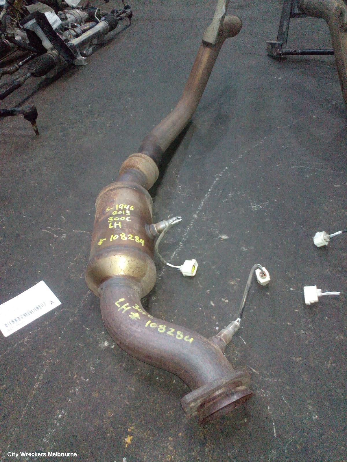 CHRYSLER 300C CATALYTIC CONVERTER, MANIFOLD-CAT TYPE, 3.6, PETROL, LH SIDE, LX, 07/2012 ONWARDS - Image 1