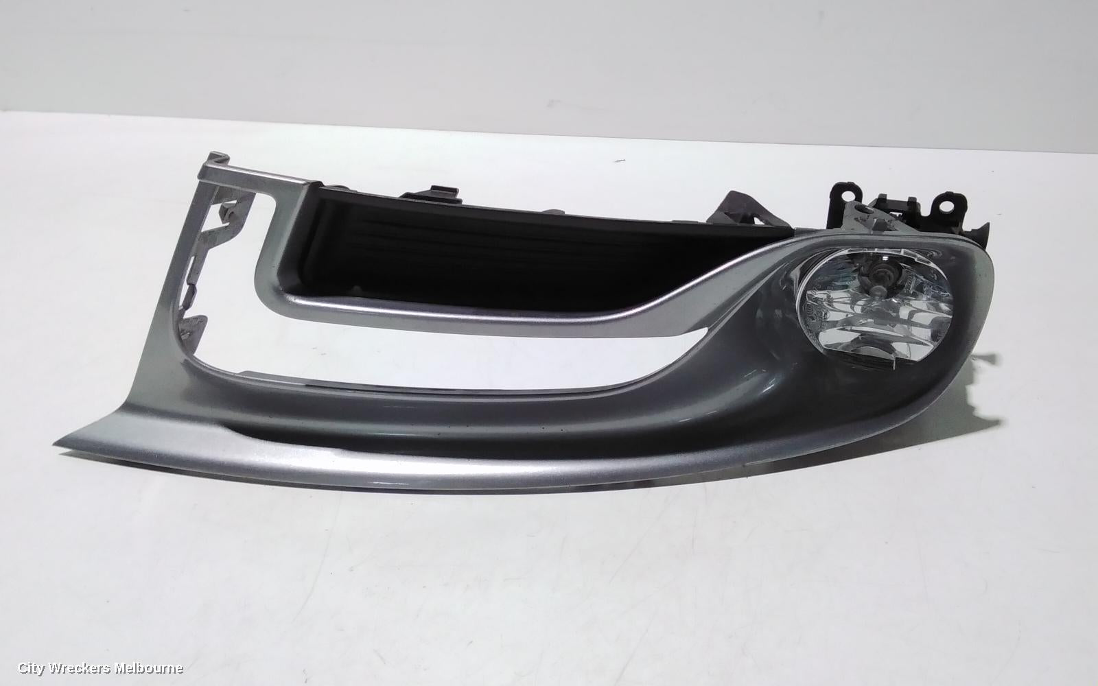 RENAULT MEGANE LEFT INDICATOR/FOG/SIDE, BUMPER FOGLAMP, X32/X95/K95, HATCH/WAGON, 07/2013 - 06/2014 - Image 3