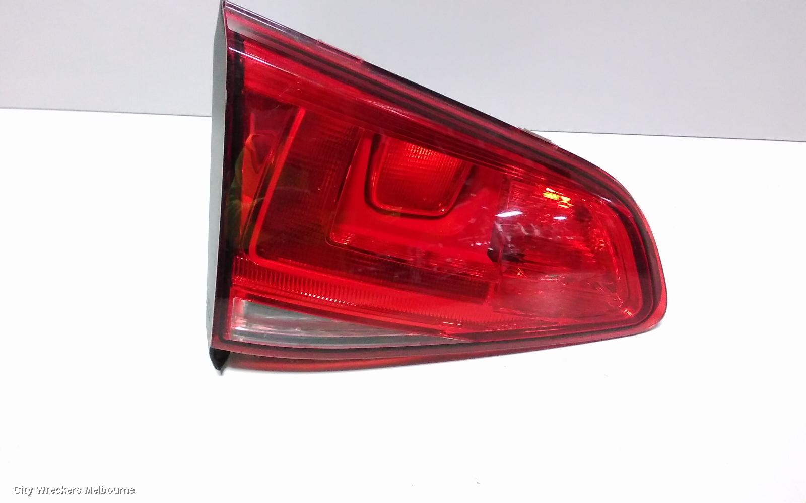VOLKSWAGEN GOLF REAR GARNISH, TAILGATE LAMP (LH SIDE), GEN 7, HATCH, 03/2013 - 03/2017 - Image 1