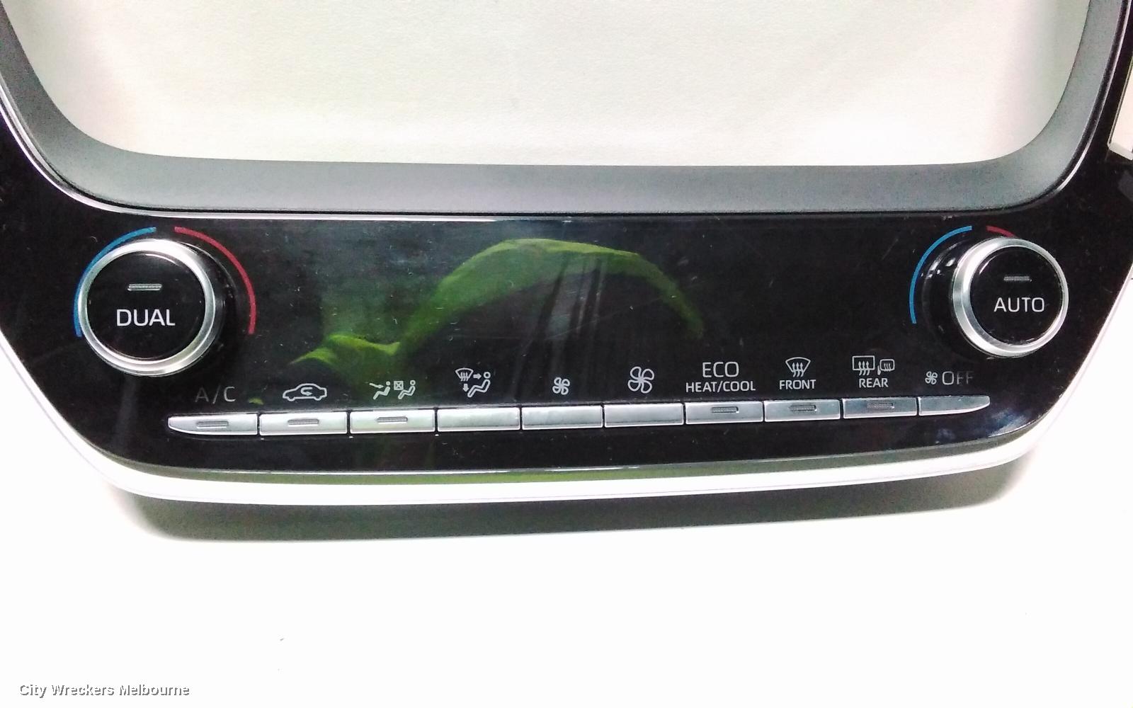 TOYOTA COROLLA HEATER/AC CONTROLS, E210, DUAL ZONE CLIMATE CONTROL TYPE, W/ DUAL BUTTON TYPE, 07/2018 ONWARDS - Image 3