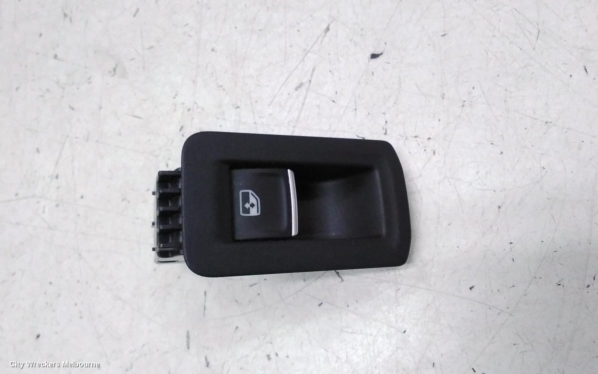 VOLKSWAGEN TIGUAN PWR DR WIND SWITCH, LH REAR, 5NA, 06/2016 - 02/2024 - Image 2