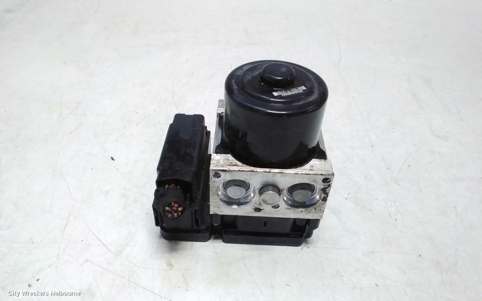 VOLKSWAGEN AMAROK ABS PUMP/MODULATOR, 2H, P/N 2H0614517G, 10/2010 - 09/2022 - Image 1