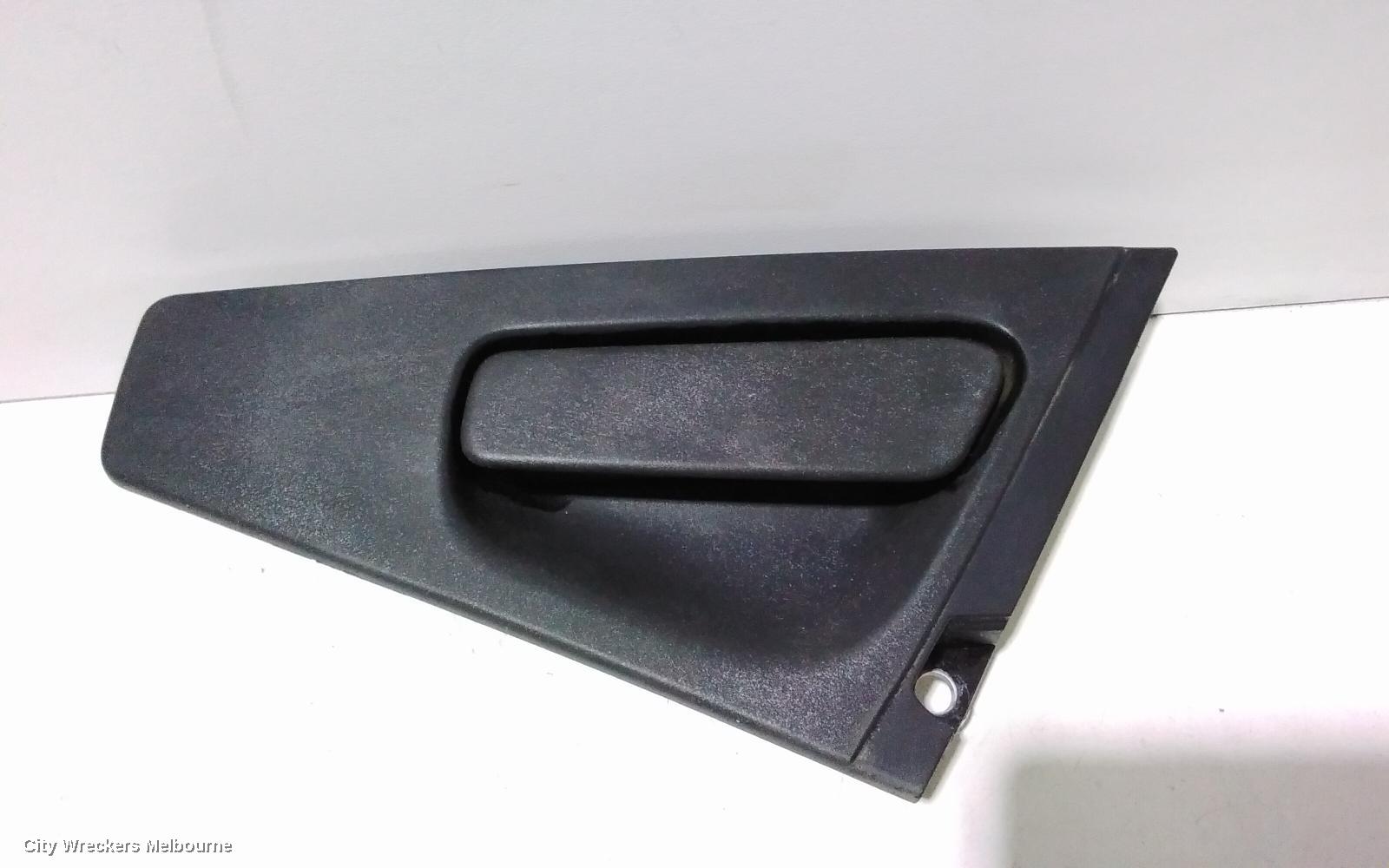 RENAULT CLIO DOOR HANDLE, X98, 09/2013 - 10/2019 - Image 2
