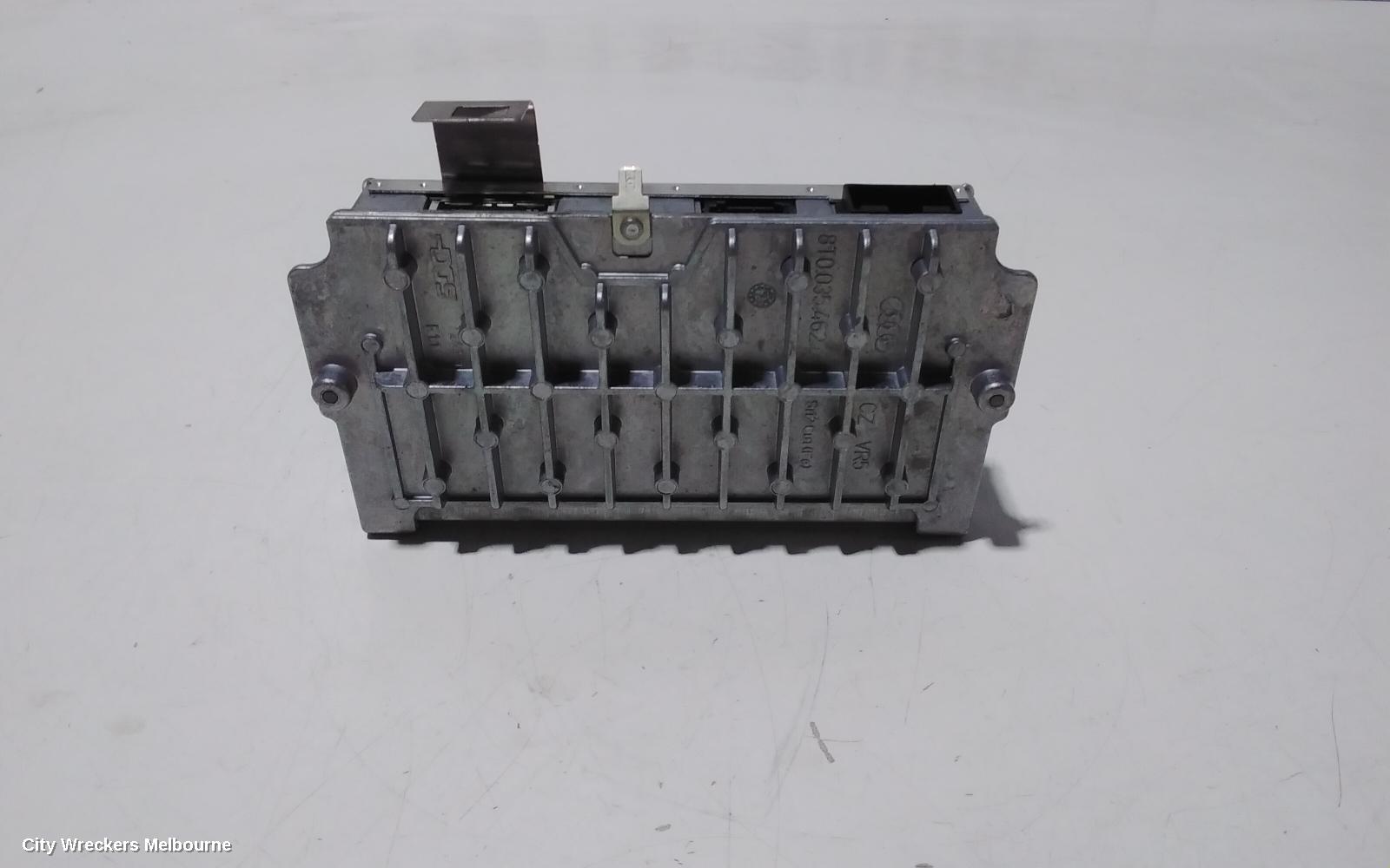 AUDI A4 RADIO/CD/DVD/SAT/TV, MMI INTERFACE CONTROL MODULE, B8 8K, 02/2008 - 01/2016 - Image 2