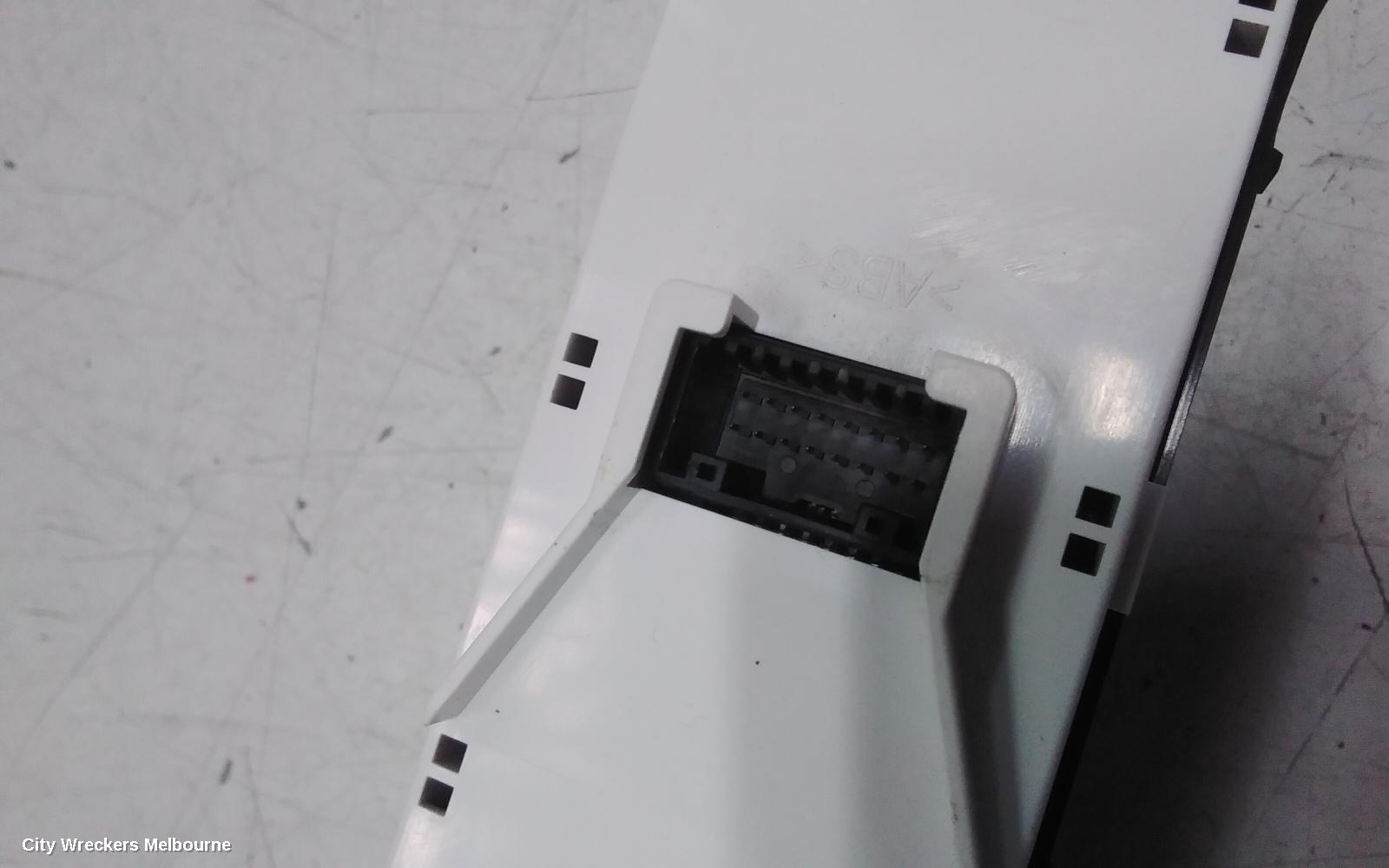 HYUNDAI PALISADE PWR DR WIND SWITCH, LX2, RH FRONT (MASTER SWITCH), NON ELECTRIC SAFETY LOCK, 03/2022 ONWARDS - Image 3