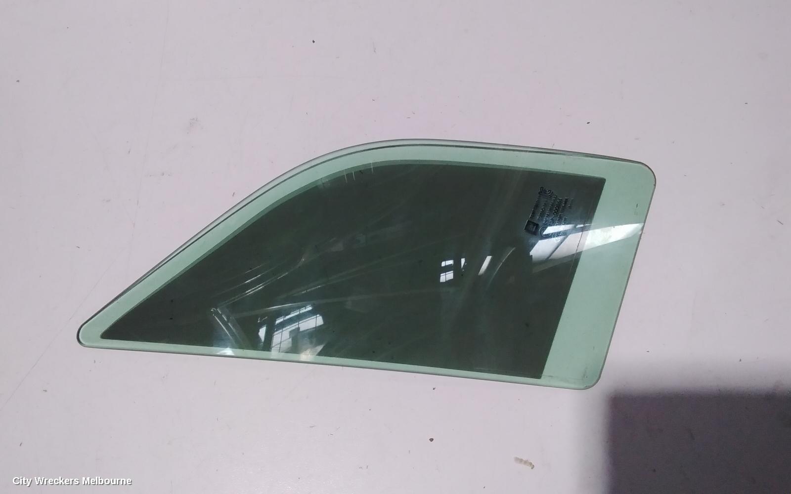 HOLDEN TRAX RIGHT FRONT 1/4 DOOR GLASS, TJ SERIES, 08/2013 - 12/2020 - Image 3