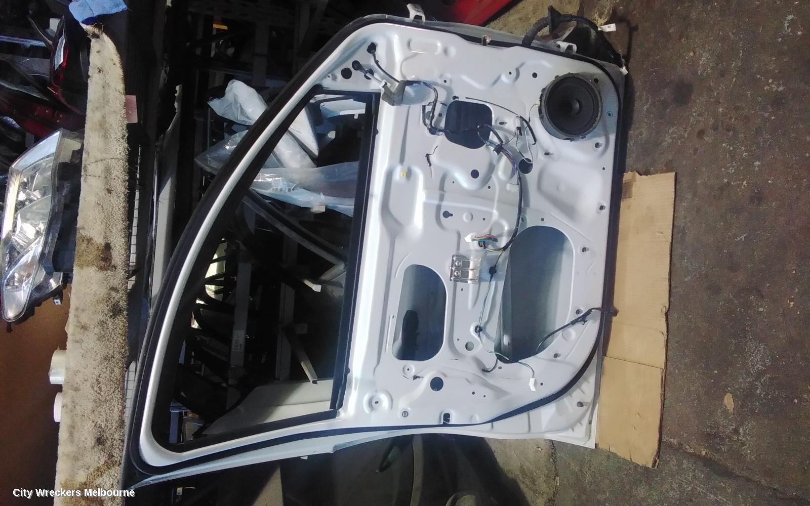 MITSUBISHI TRITON LEFT FRONT DOOR, MQ-MR, SINGLE/DUAL CAB, 03/2015 - 10/2023 - Image 3