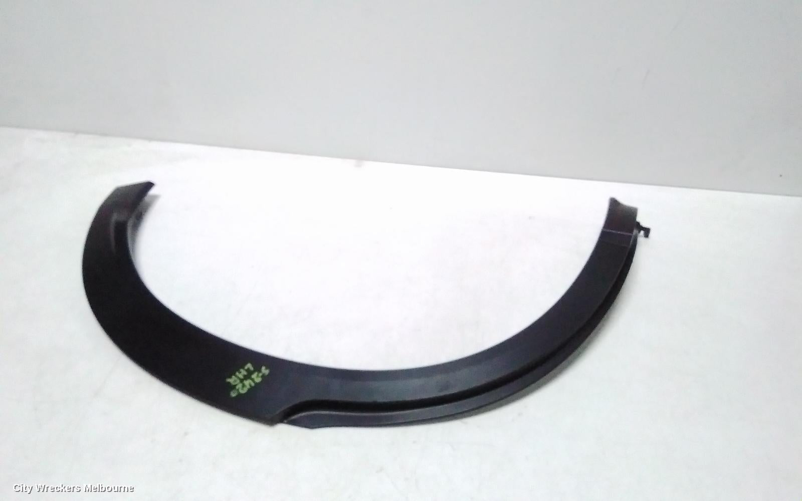 HONDA HRV WHEEL ARCH FLARE, RV, 12/2021 ONWARDS - Image 2