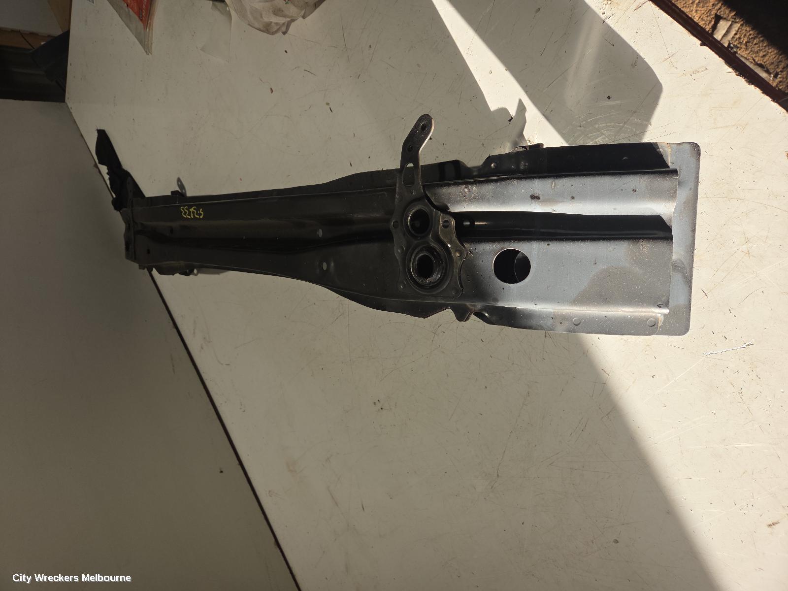 TOYOTA HIACE F/BAR REINFORC/BRACK, 300 SERIES, MAIN REINFORCEMENT, 02/2019 ONWARDS - Image 3