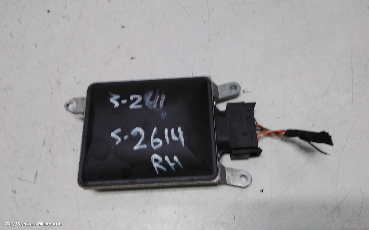 AUDI A6, C7/4G, 04/2011 - 06/2018, 4G0 907 566 M BLIND SPOT RADAR CONTROL MODULE  RHR: 144254 - Image 2