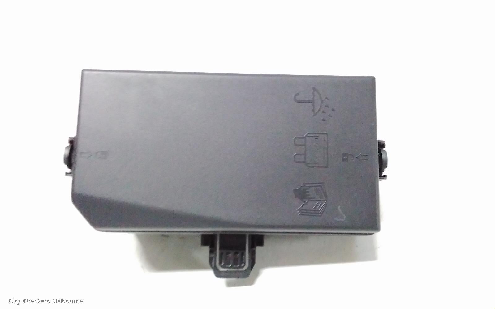 MG HS FUSE BOX, ENGINE BAY, PETROL, 1.5, TURBO, SAS23, 09/2019 ONWARDS - Image 1