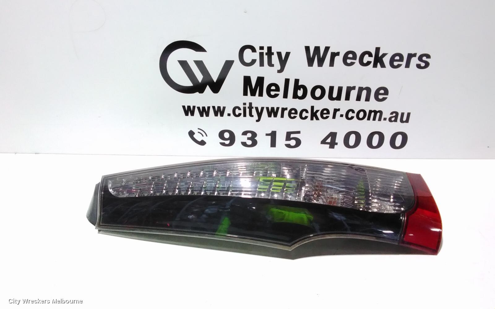 MITSUBISHI GRANDIS LEFT TAILLIGHT, BA, 04/2004 - 06/2005 - Image 1