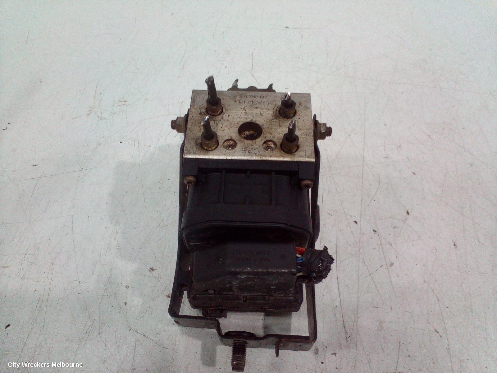SUBARU IMPREZA ABS PUMP/MODULATOR, MANUAL T/M, PN 27534FE180, 11/2002 - 05/2004 - Image 3