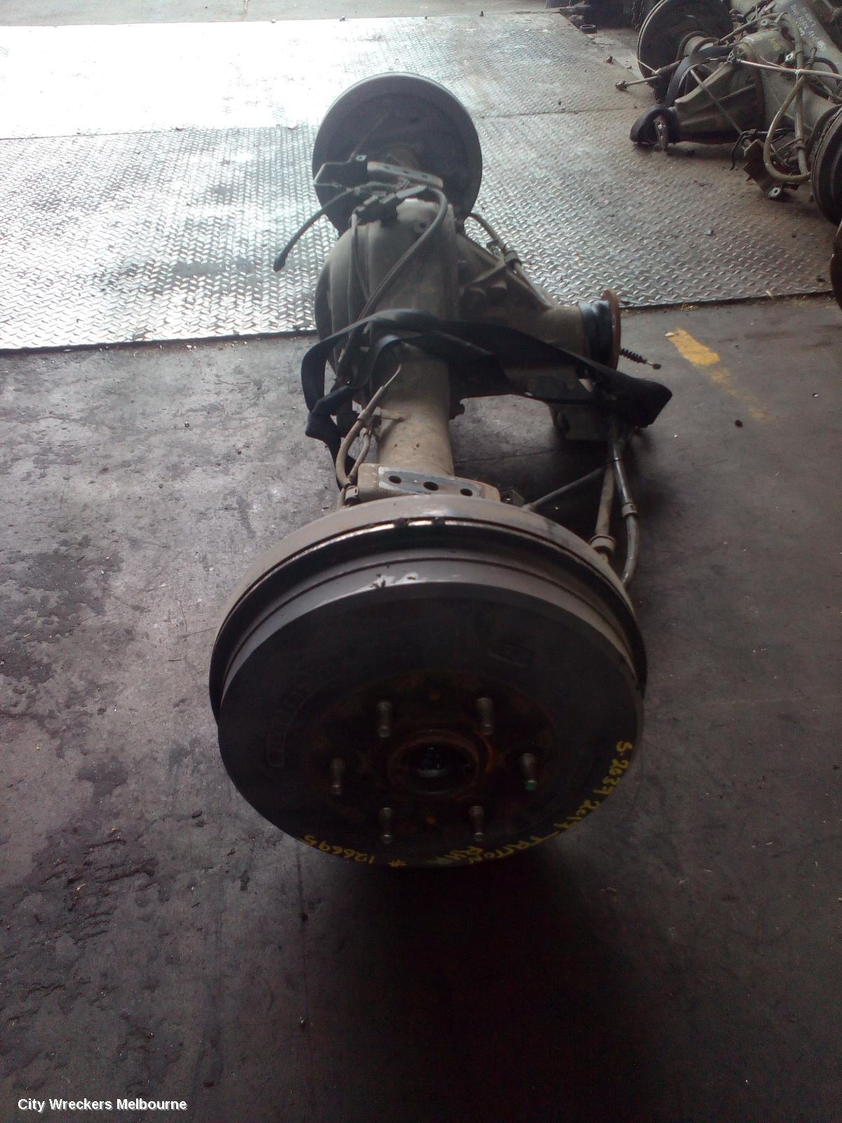 MITSUBISHI TRITON REAR DIFF ASSEMBLY, 2.4, DIESEL, AUTO T/M, 2WD/4WD, MQ, 3.917 RATIO, NON DIFF LOCK TYPE, 04/2015 ONWARDS - Image 2