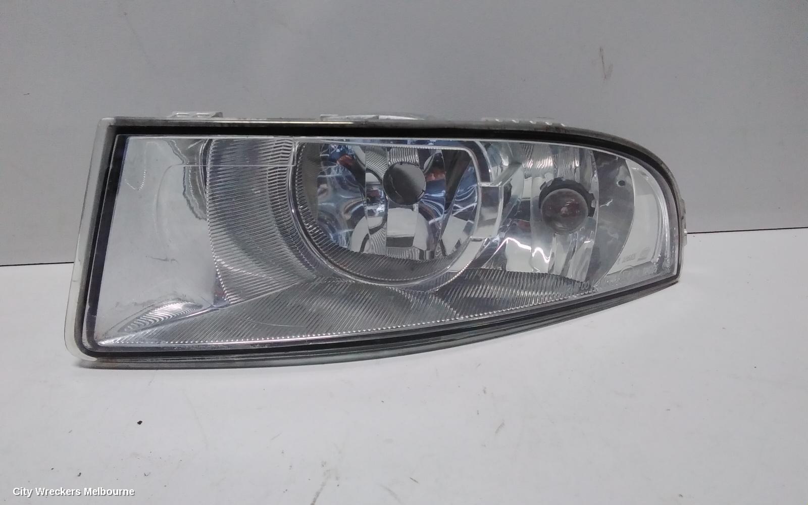 SKODA OCTAVIA LEFT INDICATOR/FOG/SIDE, BUMPER FOGLAMP, 1Z, RECTANGULAR TYPE, 05/2009 - 10/2013 - Image 2