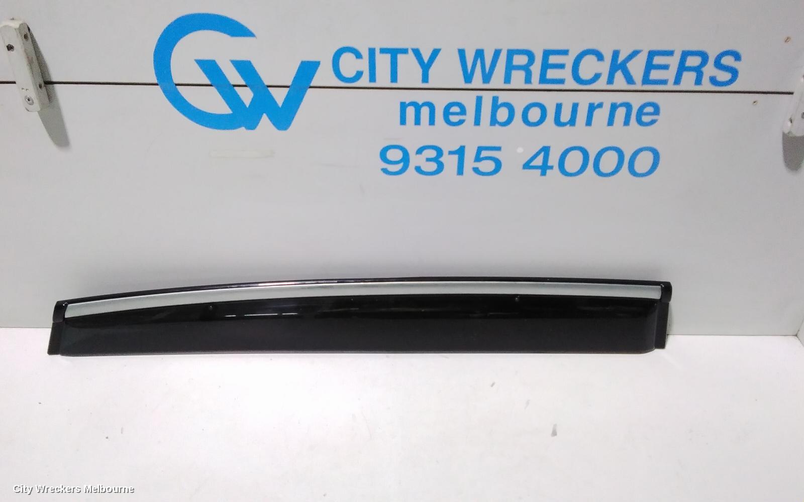 HONDA CRV WEATHER SHIELD - Image 2