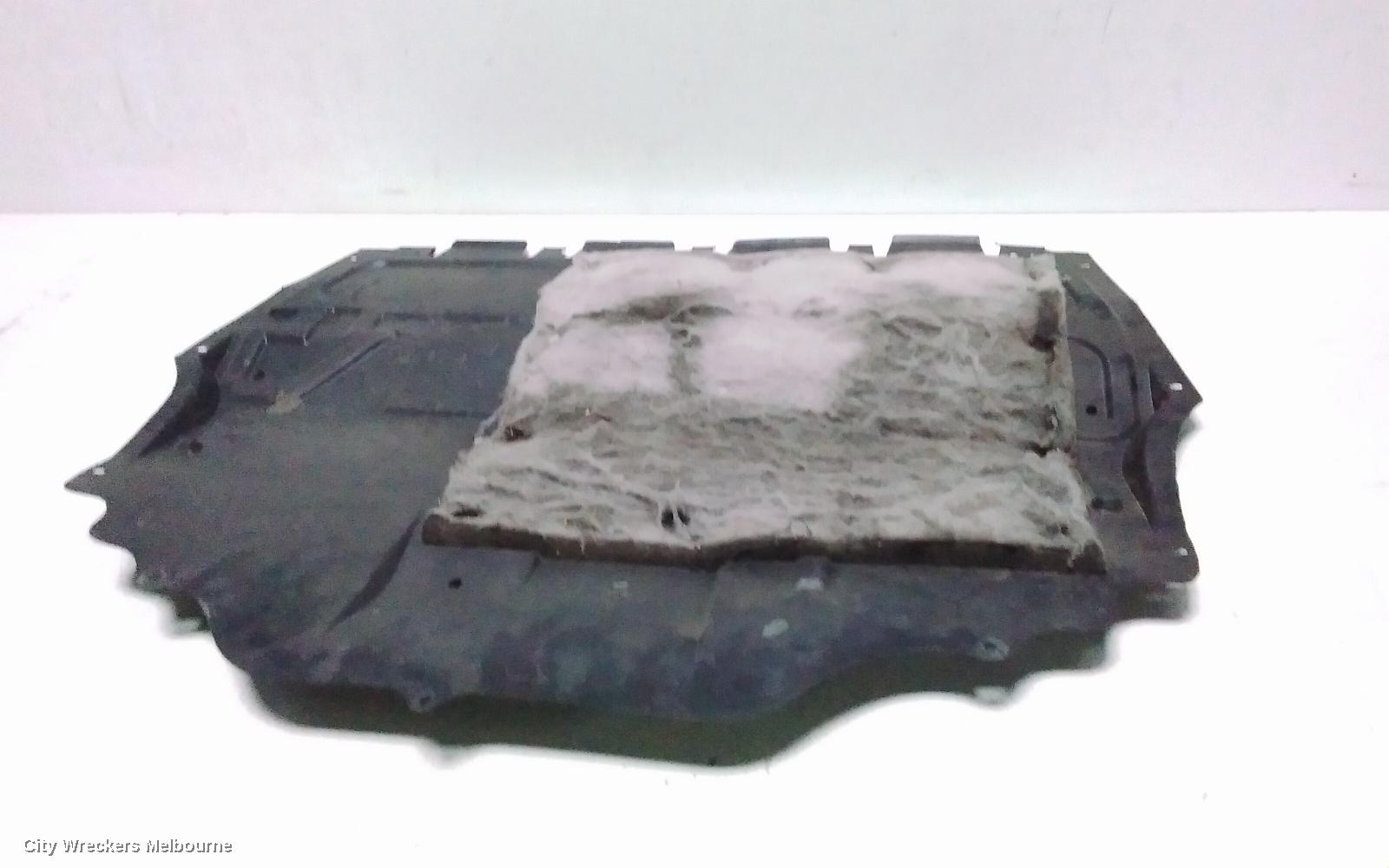VOLKSWAGEN POLO LOWER ENGINE SPLASH TRAY, 6R, MAIN ENGINE SPLASH TRAY, 05/2014 - 09/2017 - Image 2