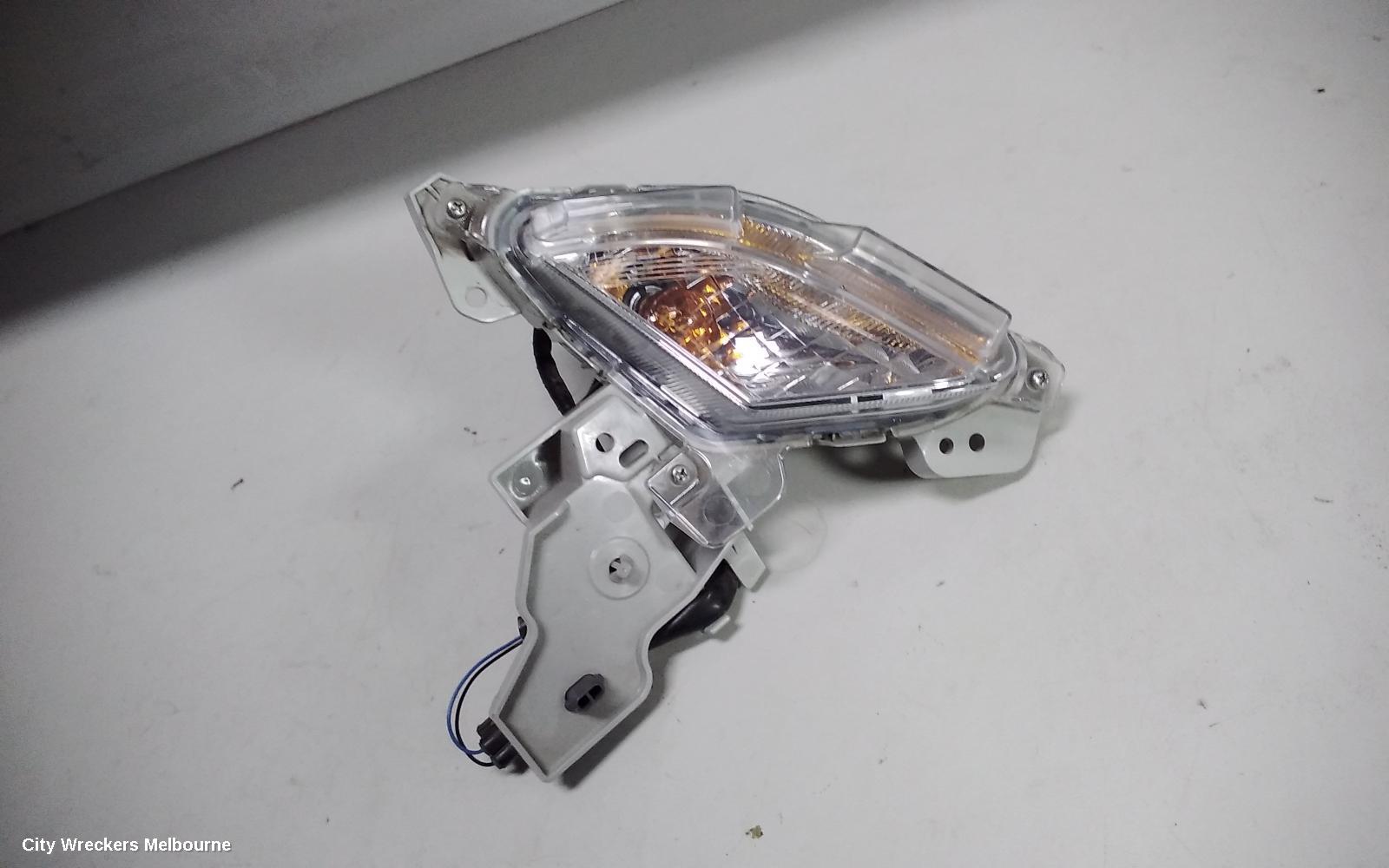 MAZDA CX3 RIGHT INDICATOR/FOG/SIDE, BUMPER FLASHER, DK, 03/2015 ONWARDS - Image 2