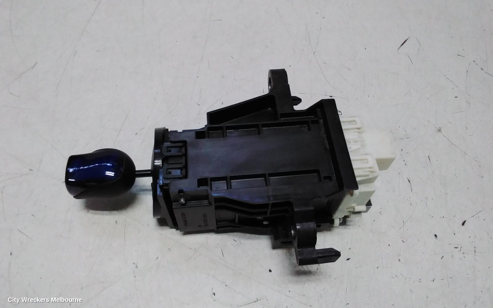 TOYOTA PRIUS GEAR STICK/SHIFTER, ZVW50R, 02/2016 - 11/2022 - Image 3