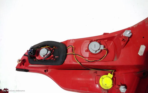AUDI Q7 LEFT TAILLIGHT, 4L, IN TAILGATE, 09/2006 - 09/2009 - Image 2