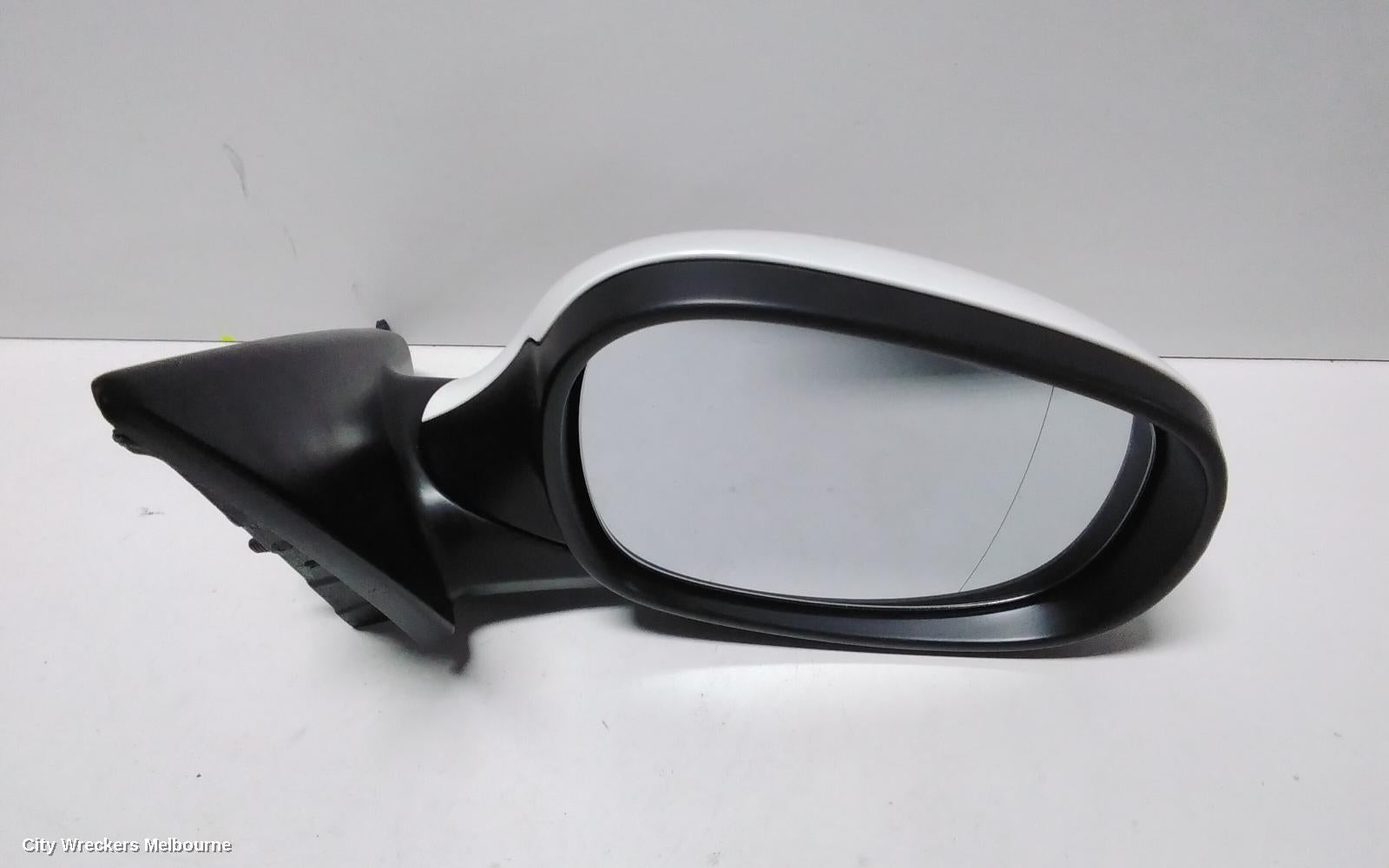 BMW 3 SERIES RIGHT DOOR MIRROR, E90/E91, SEDAN/WAGON, M SPORT, NON AUTO DIP TYPE (5 PIN), 09/2008 - 04/2012 - Image 2
